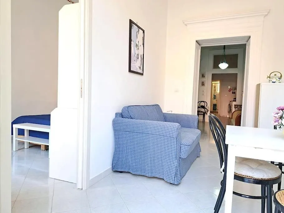 Apartment Appartamento Cuore Di Napoli 2 Italy
